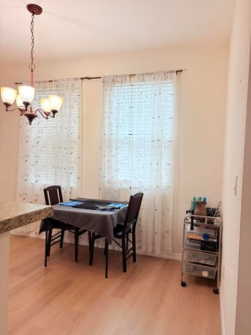 5026 S Astor Circle, Delray Beach, FL 33484