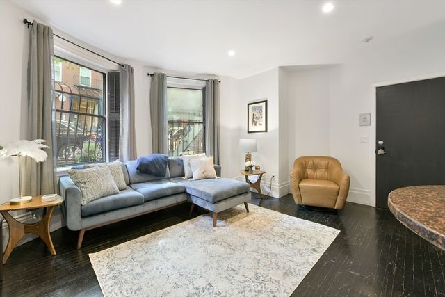 77 Waltham St 2, Boston, MA 02118