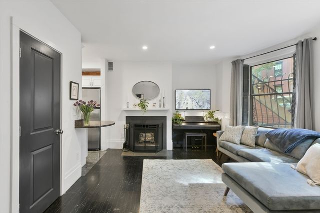 77 Waltham St 2, Boston, MA 02118