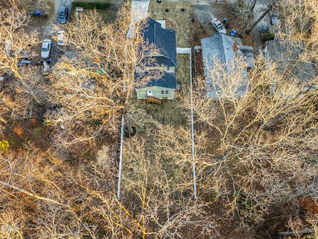 2810 Beechwood Drive, Durham, NC 27707