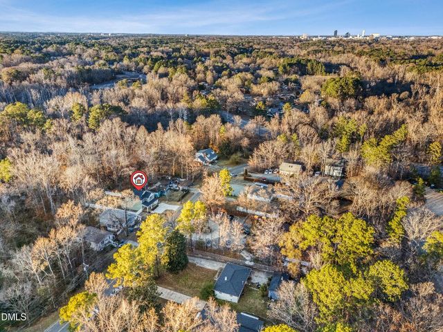 2810 Beechwood Drive, Durham, NC 27707