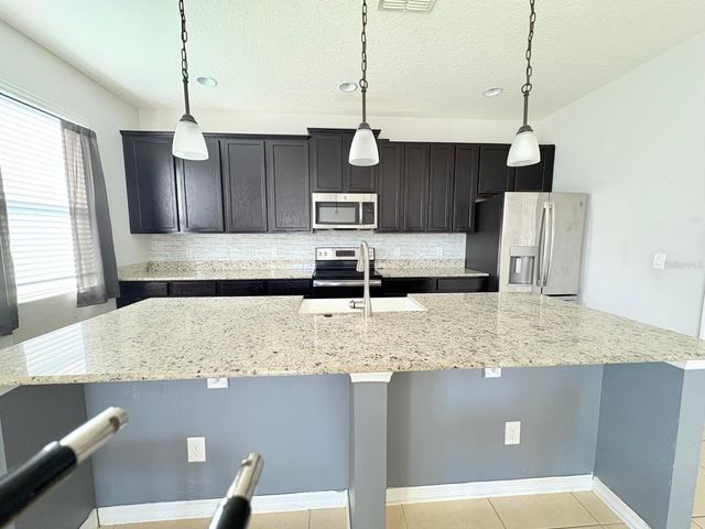 4813 MARCOS CIRCLE, Kissimmee, FL 34758