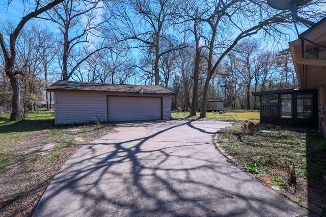 20427 Lakeside Drive, Porter, TX 77365