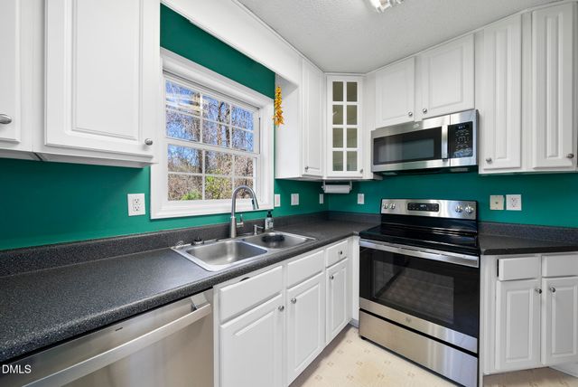 906 Calumet Drive, Durham, NC 27704