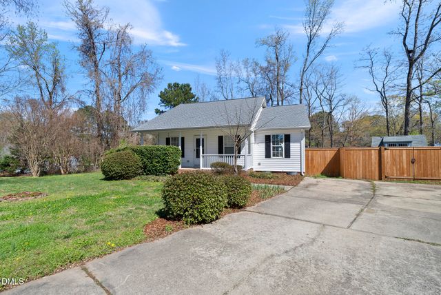 906 Calumet Drive, Durham, NC 27704