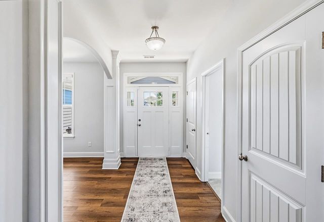 100 Ridgefield Lane, Greer, SC 29651