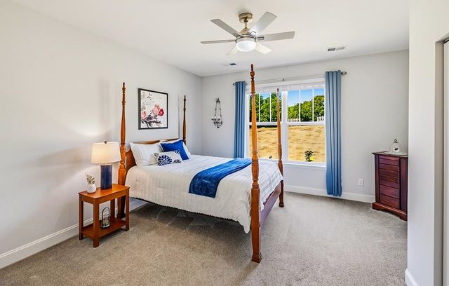 100 Ridgefield Lane, Greer, SC 29651