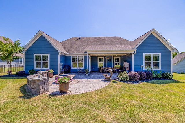 100 Ridgefield Lane, Greer, SC 29651