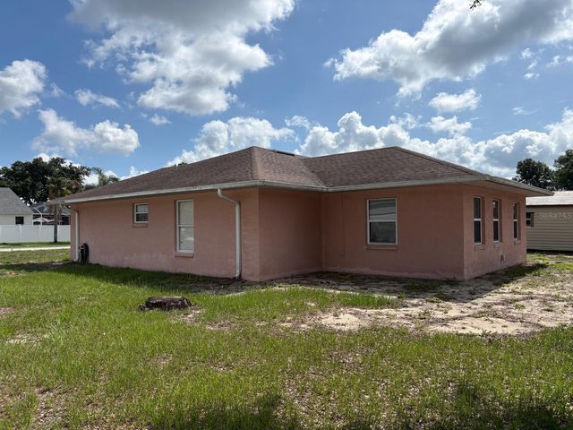 126 BRIGHTON CIRCLE, Auburndale, FL 33823