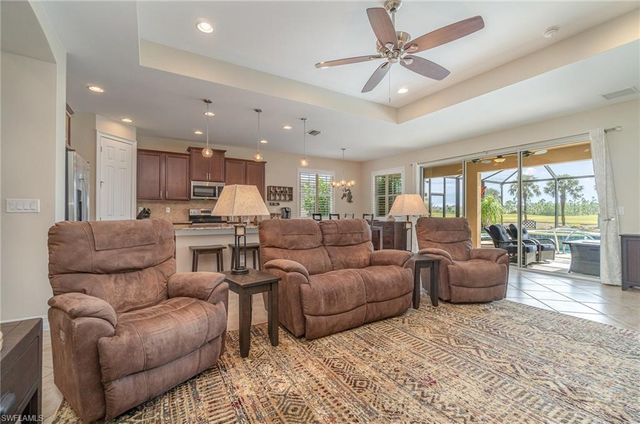 3200 Magnolia Landing LN, North Fort Myers, FL 33917