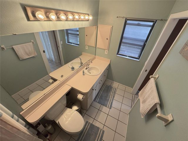 7352 RANGI DRIVE, Sarasota, FL 34241