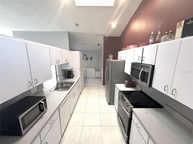 7352 RANGI DRIVE, Sarasota, FL 34241