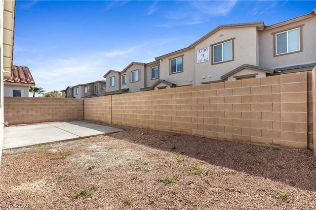 7257 Golden Star Avenue, Las Vegas, NV 89130