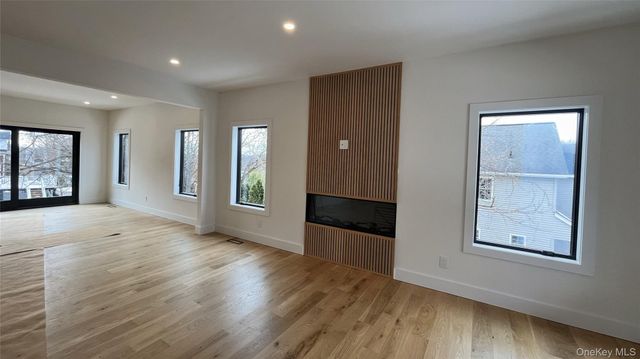 9 Alice, Beacon, NY 12508