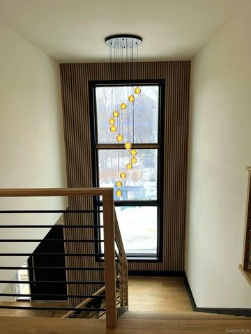 9 Alice, Beacon, NY 12508