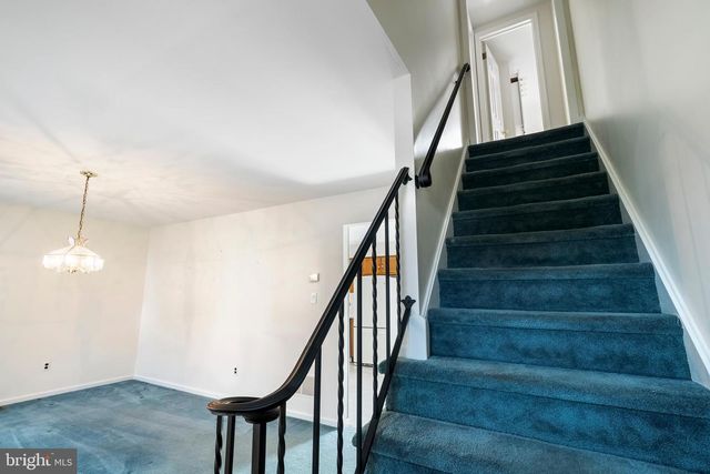 330 N LIBERTY ST, Coopersburg, PA 18036