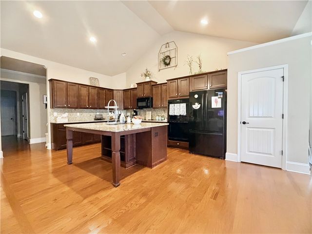 102 Natural Springs, Belton, SC 29627