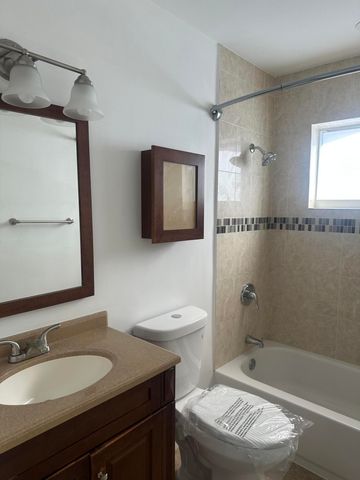 1632 NE 56th Court, Fort Lauderdale, FL 33334