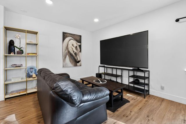 1552 Virginia Ave, West Sacramento, CA 95691