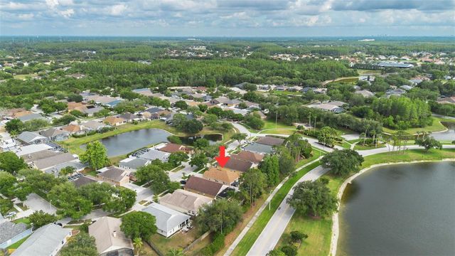 19310 GARDEN QUILT CIRCLE, Lutz, FL 33558