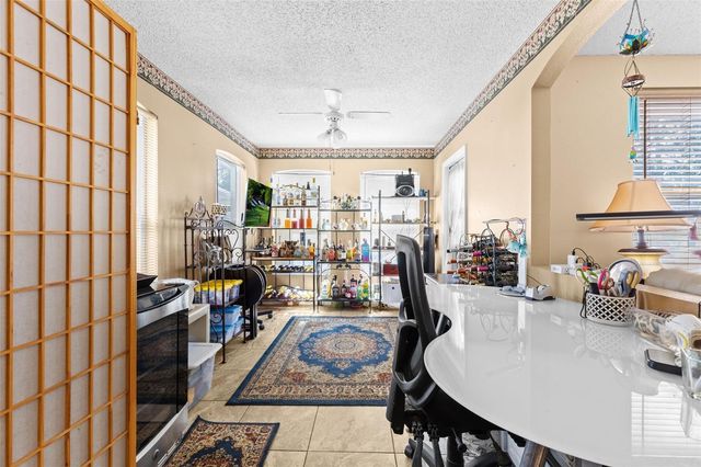 19310 GARDEN QUILT CIRCLE, Lutz, FL 33558