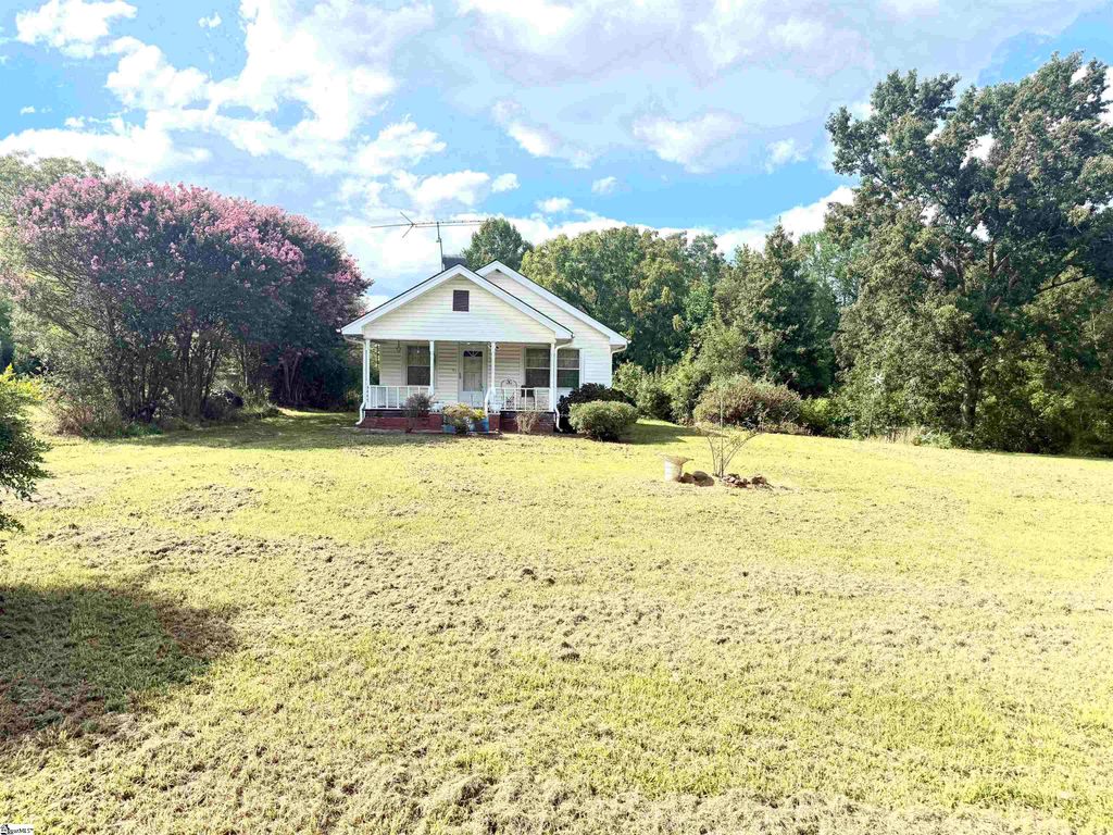 3447 414 Highway, Landrum, SC 29356