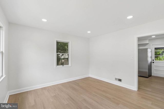 2620 MATTHEWS DR, Parkville, MD 21234