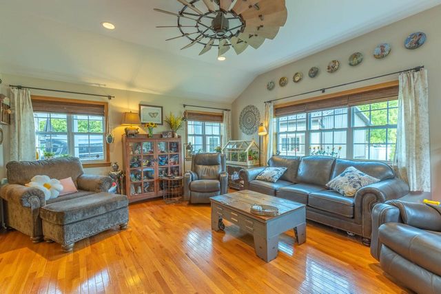 N1682 Washington AVENUE, Lake Geneva, WI 53147