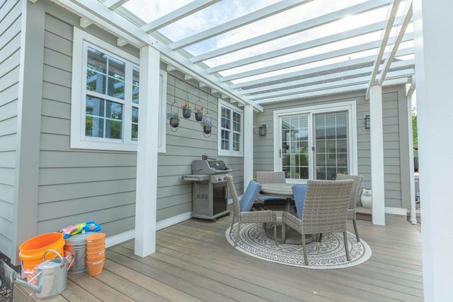 N1682 Washington AVENUE, Lake Geneva, WI 53147