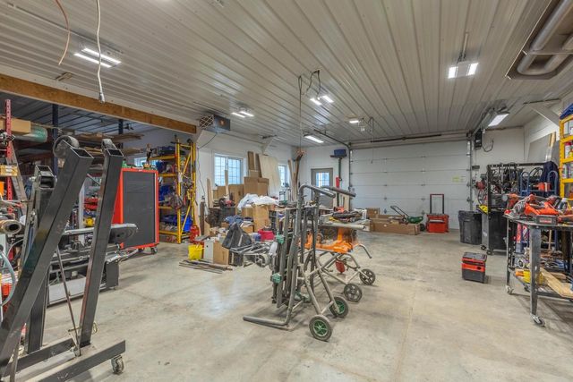 N1682 Washington AVENUE, Lake Geneva, WI 53147