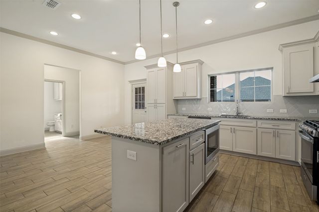 352 Cyprus Grove Drive, Lavon, TX 75166