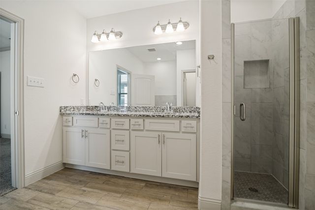 352 Cyprus Grove Drive, Lavon, TX 75166
