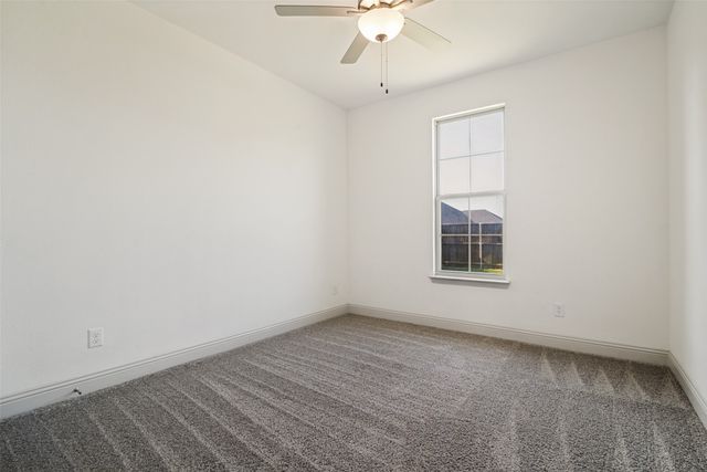 352 Cyprus Grove Drive, Lavon, TX 75166