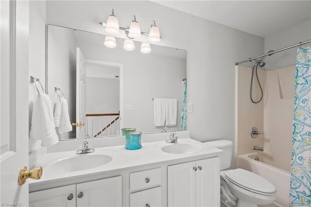 130 Ivywood Court, Lewisville, NC 27023