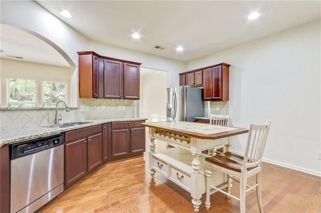 3034 Cross Creek Drive, Cumming, GA 30040