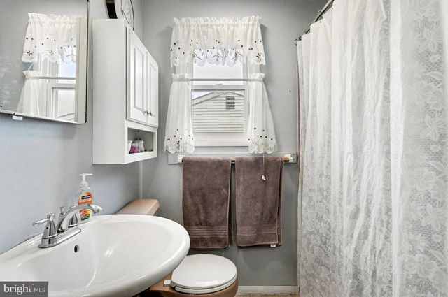 1707 PLEASANTVILLE DR, Glen Burnie, MD 21061