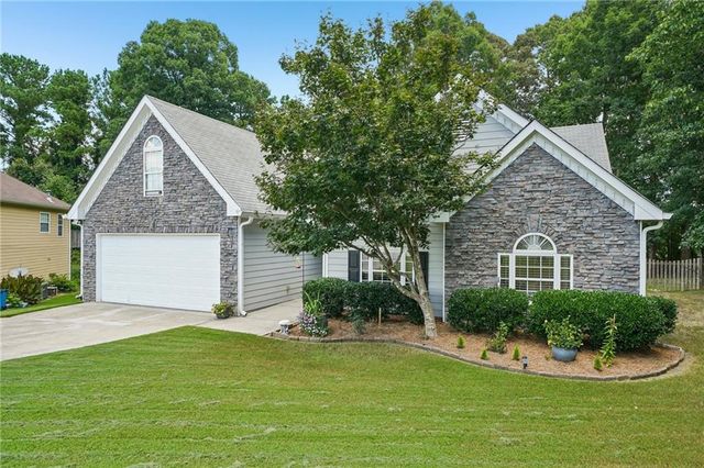 1602 Cagle Court, Lawrenceville, GA 30045
