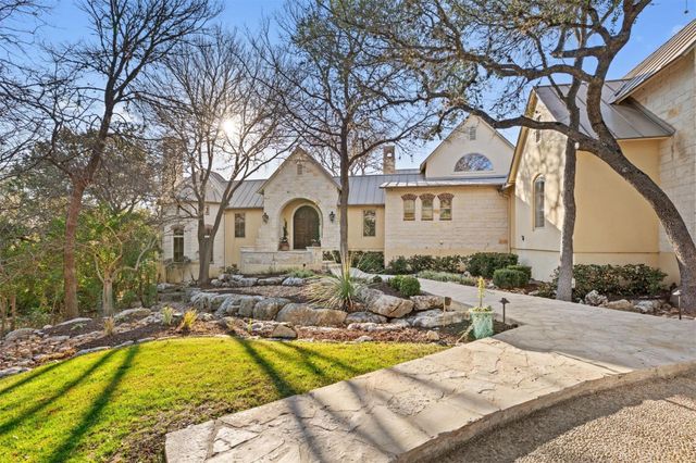 954 Riverforest DR, New Braunfels, TX 78132