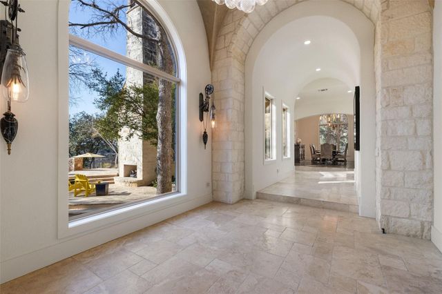 954 Riverforest DR, New Braunfels, TX 78132