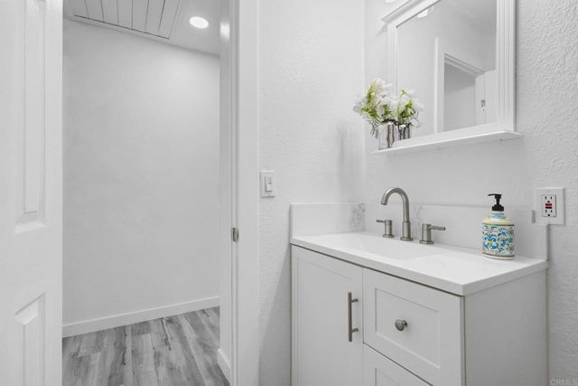 1804 El Cajon Lane, Ramona, CA 92065