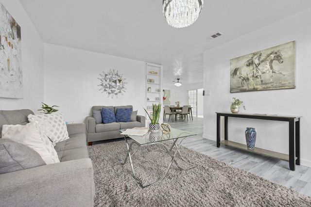 1804 El Cajon Lane, Ramona, CA 92065