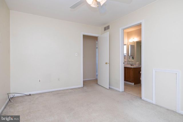 24 CAROLINA CT, Wilmington, DE 19808