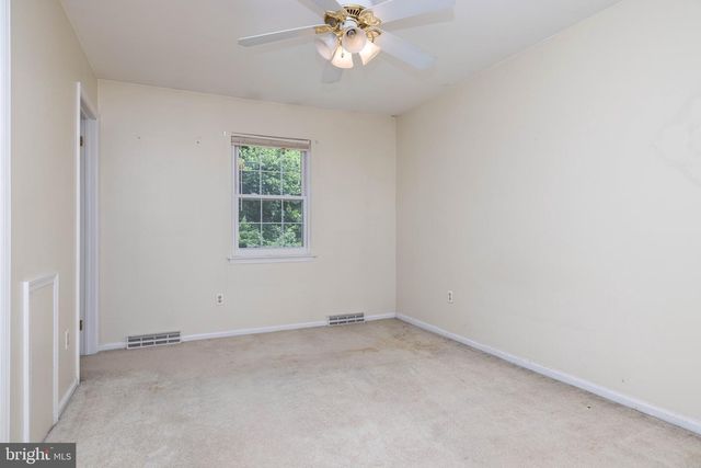 24 CAROLINA CT, Wilmington, DE 19808