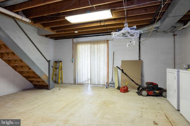 24 CAROLINA CT, Wilmington, DE 19808
