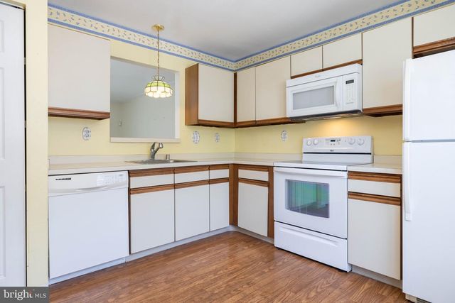 24 CAROLINA CT, Wilmington, DE 19808