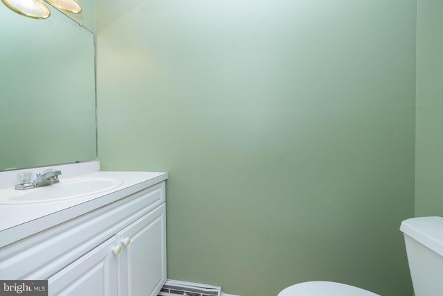24 CAROLINA CT, Wilmington, DE 19808