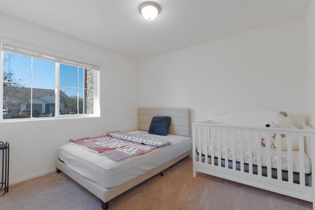 1853 S Kerckhoff Way, Hanford, CA 93230