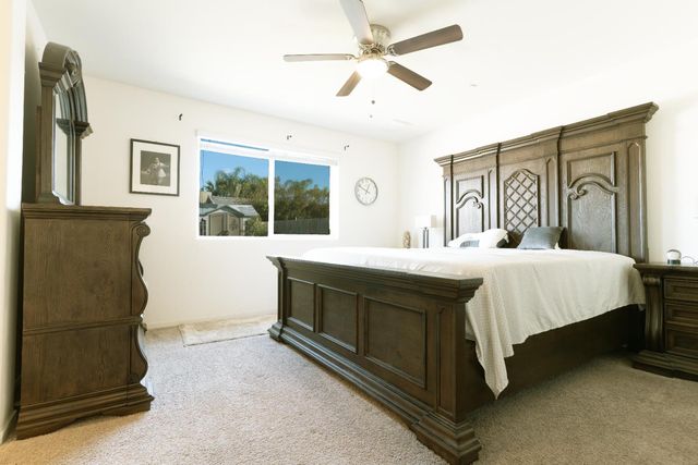 1853 S Kerckhoff Way, Hanford, CA 93230