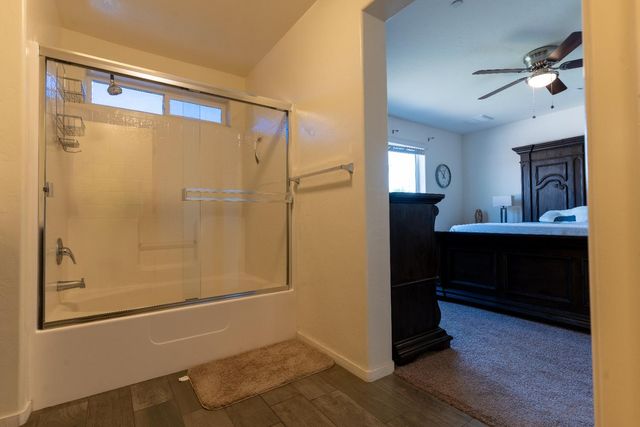 1853 S Kerckhoff Way, Hanford, CA 93230