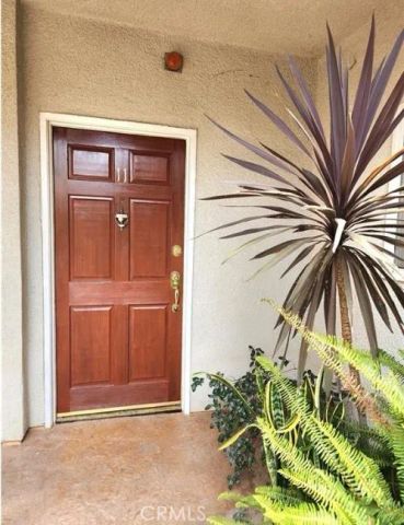 14631 Dickens Street 11, Sherman Oaks, CA 91403